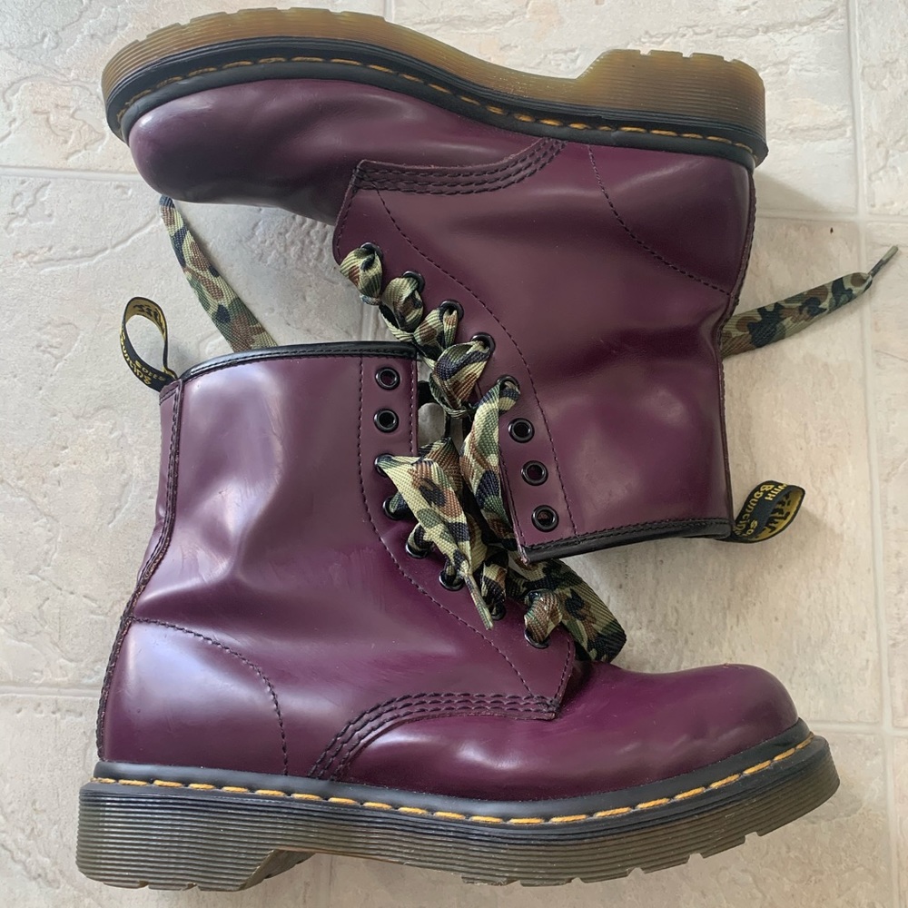 ✨Dr. Martens 1460 Boots✨